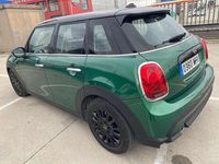 Usado Mini Cooper 137 CV (100 kW) 2023 Verde Utilitario