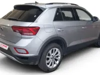 Usado VW T-Roc Life 115 CV (84 kW) 2023 Gris SUV