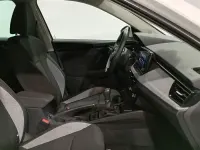 Usado Skoda Kamiq Selection 115 CV (84 kW) 2025 Blanco SUV