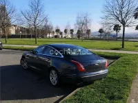 Usado Jaguar XJ Luxury 275 CV (202 kW) 2010 Azul Berlina
