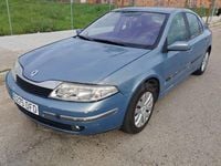 Usado Renault Laguna II Expression 120 CV (88 kW) 2004 Gris / plata Berlina