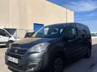 Usado Peugeot TePee 99 CV (72 kW) 2017 Gris Van
