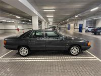 Usado Audi 100 115 CV (84 kW) 1990 Gris / plata Berlina