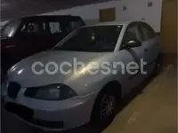 Usado Seat Ibiza Reference 100 CV (73 kW) 2005 Blanco Utilitario