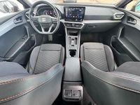 Usado Seat Leon FR 150 CV (110 kW) 2024 Rojo Berlina