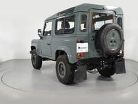 Usado Land Rover Defender 122 CV (89 kW) 2007 Verde Familiar