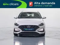 Usado Hyundai i30 120 CV (88 kW) 2023 Blanco Familiar