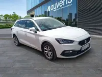 Usado Seat Leon ST Style 116 CV (85 kW) 2021 Blanco Familiar