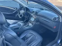 Usado Mercedes CLK240 Avantgarde 170 CV (125 kW) 2004 Azul Descapotable