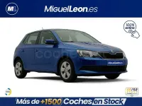 Usado Skoda Fabia Ambition 90 CV (66 kW) 2017 Azul Berlina
