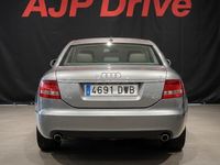 Usado Audi A6 177 CV (130 kW) 2006 Gris / plata Berlina