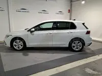 Usado VW Golf VIII Life 110 CV (80 kW) 2021 Blanco Berlina
