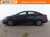 Usado Toyota Avensis Advance 143 CV (105 kW) 2017 Gris Berlina