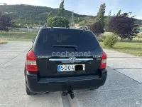 Usado Hyundai Tucson Comfort 140 CV (102 kW) 2006 Negro SUV