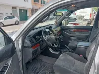 Usado Toyota Land Cruiser 166 CV (122 kW) 2007 Gris / plata SUV