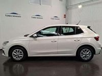 Usado Skoda Fabia Ambition 80 CV (58 kW) 2022 Blanco Utilitario