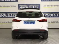 Usado Mercedes GLA180 AMG line 136 CV (100 kW) 2022 Blanco SUV