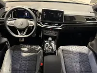 Usado VW T-Roc R-line 190 CV (139 kW) 2022 Gris plata SUV