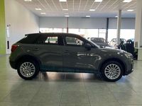Usado Audi Q2 Design 116 CV (85 kW) 2019 Gris SUV