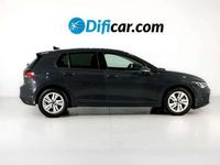 Usado VW Golf VIII Life 110 CV (80 kW) 2021 Gris Utilitario