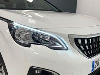 Usado Peugeot 5008 Allure 130 CV (95 kW) 2021 Blanco SUV