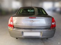 Usado Chrysler 300C Executive 218 CV (160 kW) 2010 Gris / plata Berlina