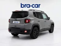 Usado Jeep Renegade Night Eagle 120 CV (88 kW) 2022 Gris SUV