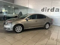 Usado VW Passat Edition 140 CV (102 kW) 2012 Gris / plata Berlina