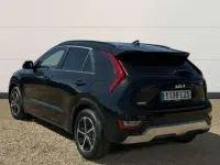 Usado Kia Niro 141 CV (103 kW) 2022 Negro SUV