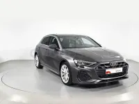Usado Audi A3 S-Line 150 CV (110 kW) 2025 Gris / plata Berlina