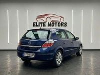 Usado Opel Astra Enjoy 99 CV (72 kW) 2006 Azul Utilitario