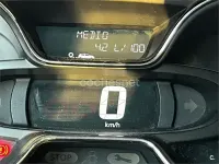 Usado Renault Captur Zen 90 CV (66 kW) 2013 Negro SUV