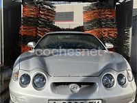 Usado Hyundai Coupé 114 CV (83 kW) 2000 Gris / plata Coupe