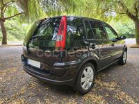 Usado Ford Fusion 68 CV (50 kW) 2004 Negro Berlina