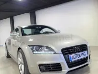 Usado Audi TT 211 CV (155 kW) 2010 Gris / plata Coupe