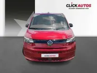 Usado VW Multivan 150 CV (110 kW) 2024 Rojo Monovolumen