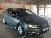 Usado VW Passat 105 CV (77 kW) 2011 Gris / plata Berlina