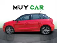 Usado Audi A1 Sportback Attraction 95 CV (69 kW) 2016 Rojo Utilitario