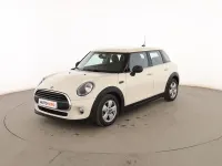 Usado Mini ONE 102 CV (75 kW) 2018 Beige Utilitario