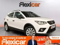 Usado Seat Arona Reference 95 CV (69 kW) 2018 Blanco SUV