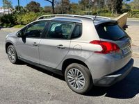 Usado Peugeot 2008 Active 82 CV (60 kW) 2014 Gris / plata SUV