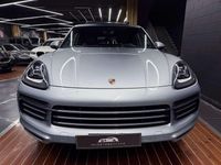 Usado Porsche Cayenne 462 CV (339 kW) 2020 Gris / plata SUV