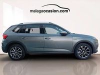 Usado Skoda Kamiq 110 CV (80 kW) 2022 Gris SUV