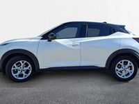 Usado Nissan Juke N-Connecta 117 CV (86 kW) 2020 Lunar white (metalizado) techo SUV