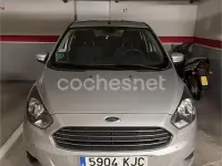 Usado Ford Ka Plus Ultimate 85 CV (62 kW) 2018 Gris / plata Utilitario