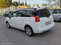 Usado Peugeot 5008 Active 120 CV (88 kW) 2016 Blanco Monovolumen