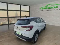 Usado Renault Captur Equilibre 91 CV (66 kW) 2023 Blanco SUV