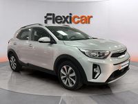 Usado Kia Stonic 101 CV (74 kW) 2022 Gris SUV