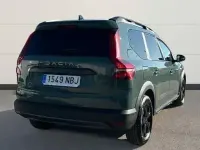 Usado Dacia Jogger Extreme 140 CV (102 kW) 2025 Verde Monovolumen