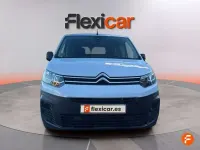 Usado Citroën Berlingo 102 CV (75 kW) 2023 Blanco Monovolumen